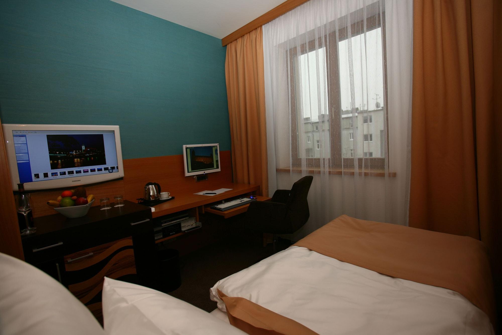 Danubia Gate Hotel Bratislava Ngoại thất bức ảnh